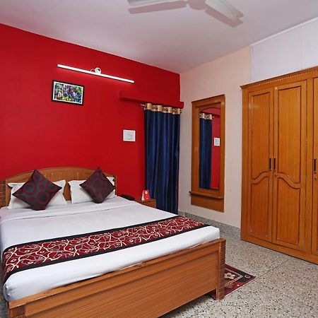Oyo 10994 Hotel Luxury Inn Patna  Zewnętrze zdjęcie