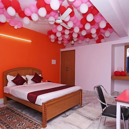 Oyo 10994 Hotel Luxury Inn Patna  Zewnętrze zdjęcie