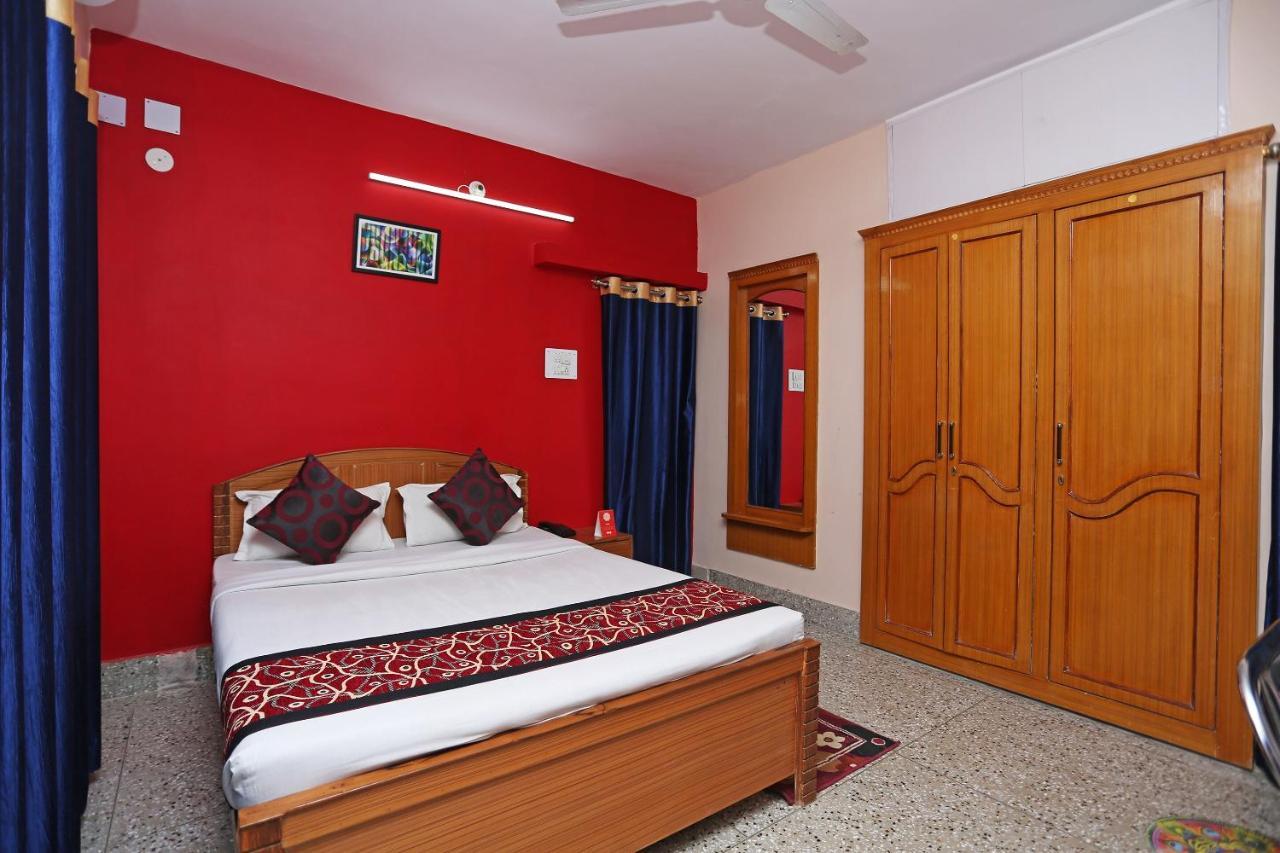 Oyo 10994 Hotel Luxury Inn Patna  Zewnętrze zdjęcie